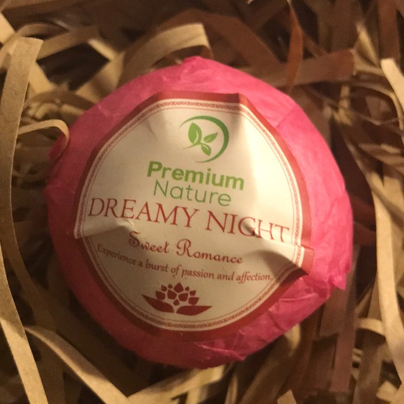 Bath bomb! - Picture 1 of 2